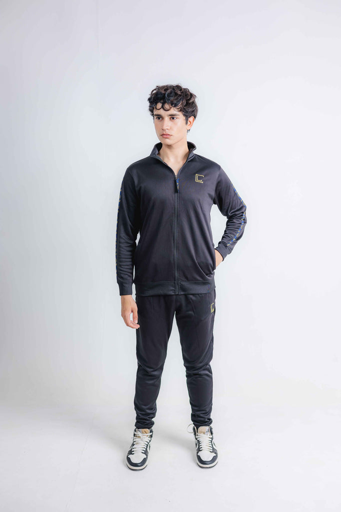 Winter Track Suit for Ultimate Comfort and Style / Solid Black